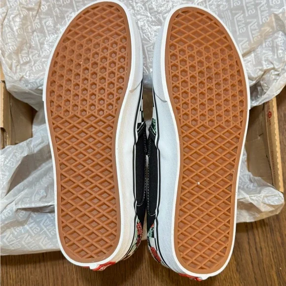 Vans Custom Classic Slip-on Checkerboard Roses - Picture 7 of 8